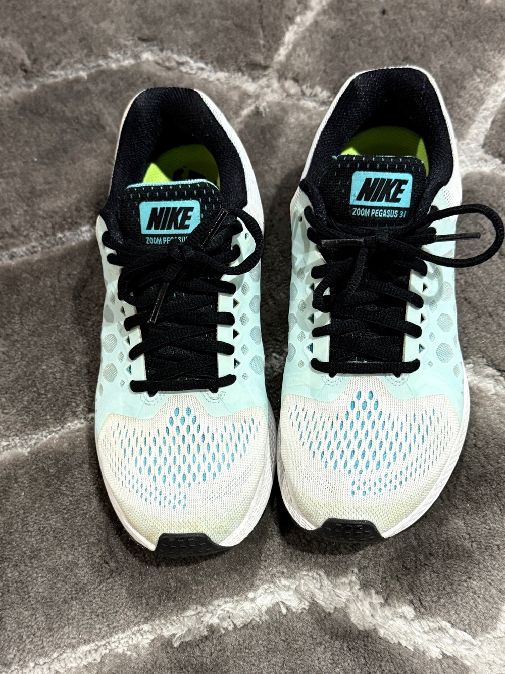 Nike Women's Athletic Running Shoes - Mint/Black
